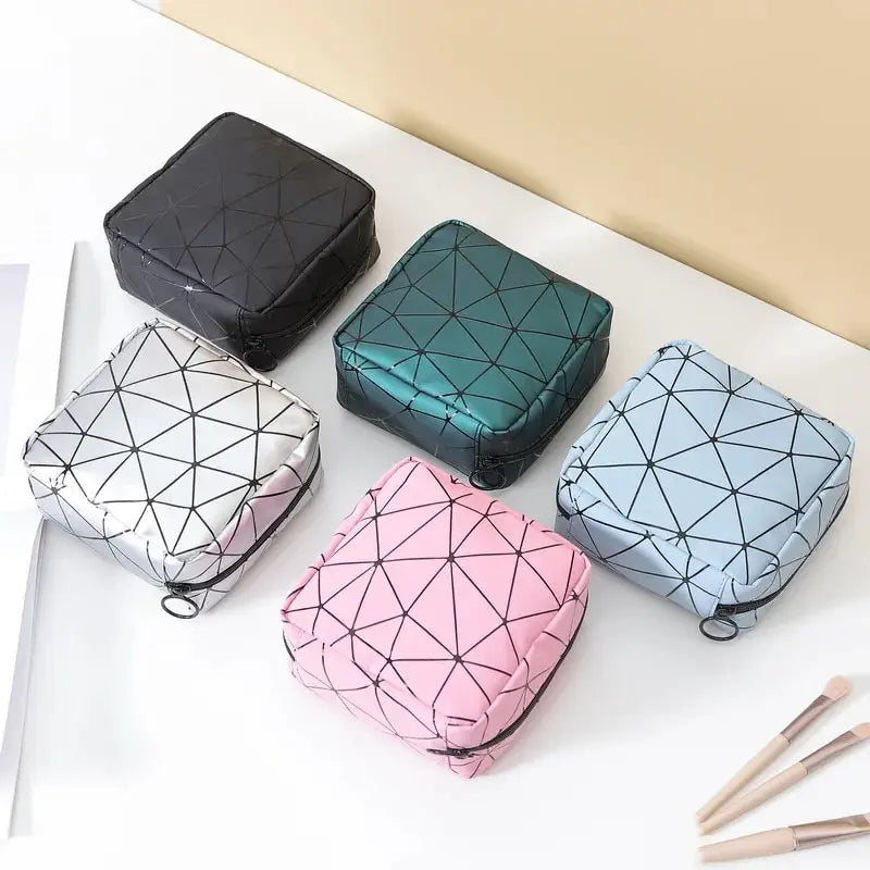 Onshoulderbag Portable Sanitary Napkin Storage Bag